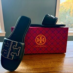 Tory Burch Double T Sport Slide Leather Sandal- Perfect Black/Gold size 9
